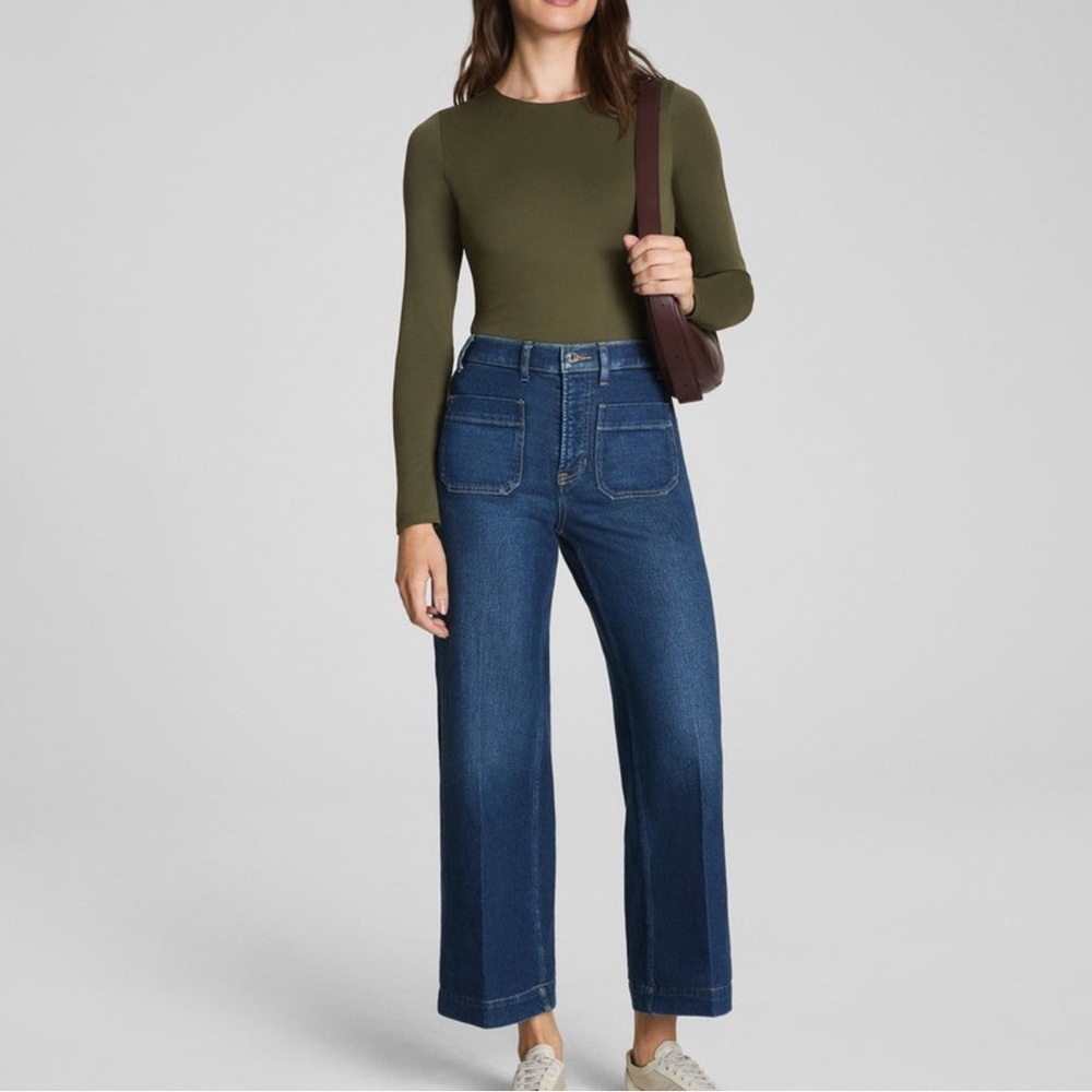 SPANX Shape Everywear Cropped Wide Leg Patch Pocket Jeans Women's Medium